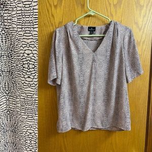 Light weight reptile print blouse